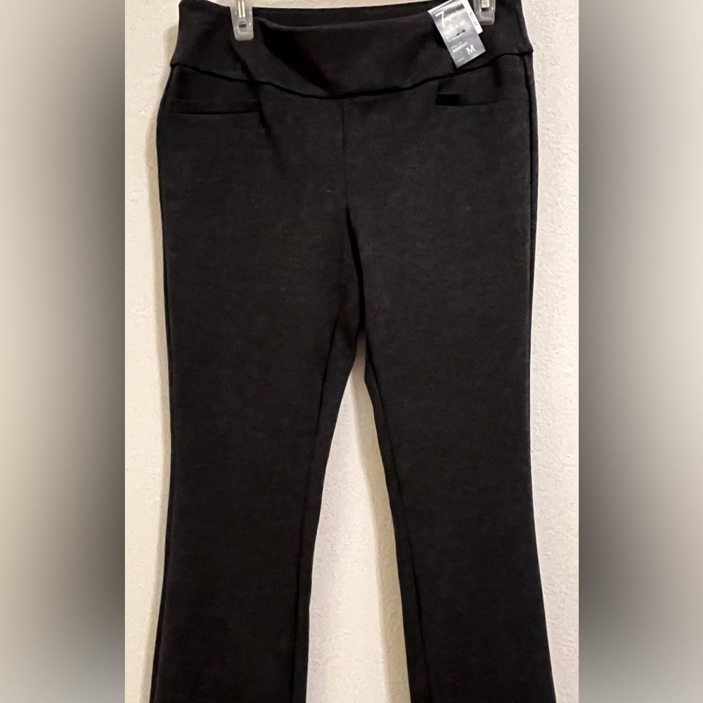 New York and Company Pull On Ponte Pants Medium